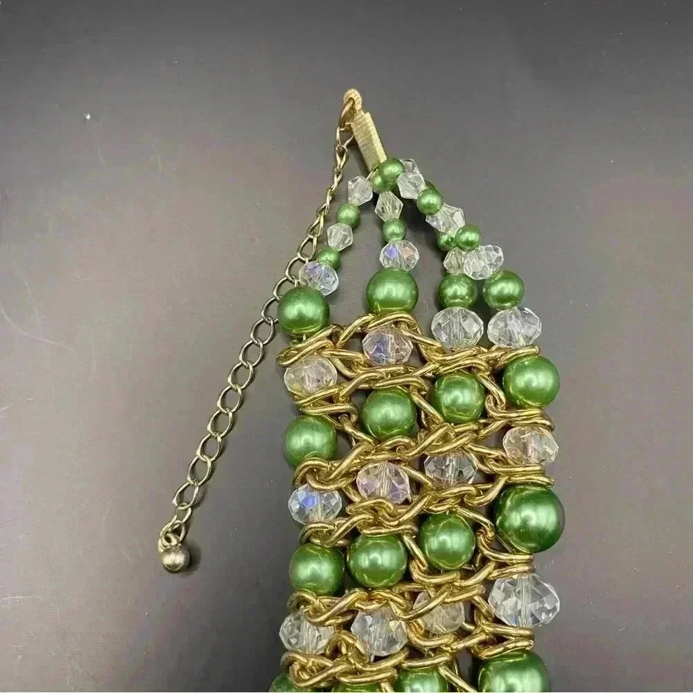 VGT Skyline Collection Gold-tone Emerald Green Crystal Beaded Necklace Bracelet